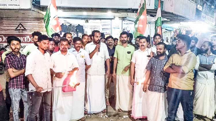 പൗ​ര​ത്വ ബി​ല്ലി​നെതിരെ വ്യാപക പ്ര​തി​ഷേ​ധം