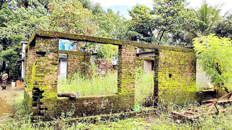 24 വർഷമായിട്ടും പണിതീരാതെ ഇതാ ഒരു അംഗൻവാടി