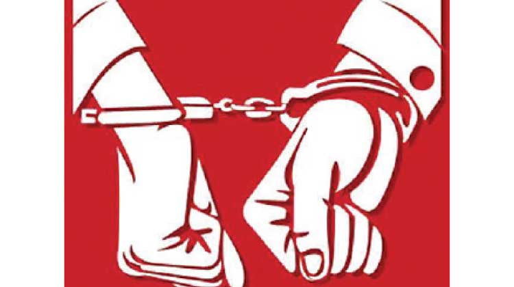 കർഫ്യൂ ലംഘനം: 21 പേർ അറസ്റ്റിൽ കർഫ്യൂ ലംഘനം: 21 പേർ അറസ്റ്റിൽ