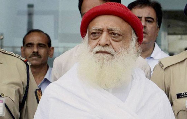 ആശാറാമിന്‍െറ വിചാരണ ജയിലിലേക്ക് മാറ്റുന്നതിനുള്ള സ്റ്റേ നീട്ടി