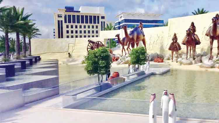 ശിൽപങ്ങൾ, കലാസൃഷ്​ടികൾ; കൂടുതൽ സൗന്ദര്യമണിയാൻ നിരത്തുകൾ