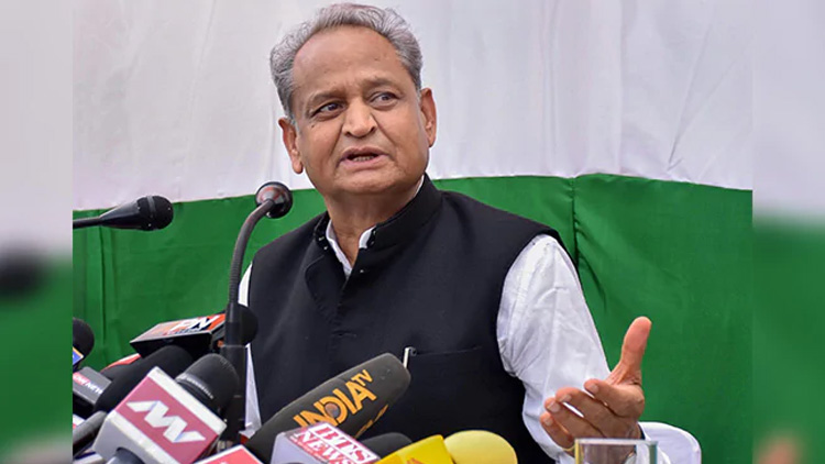 ‘നിങ്ങളിൽ എത്രപേർ ദലിതർക്കൊപ്പം ഭക്ഷണം കഴിക്കും?’; ബി.ജെ.പിക്കെതിരെ അശോക് ഗെഹ്​ലോട്ട്​