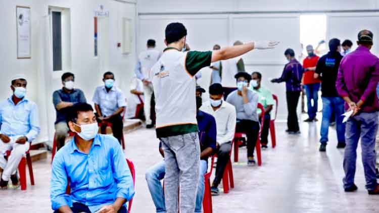 800ഒാളം പേ​ര്‍ക്ക് സേ​വ​ന​മെ​ത്തി​ച്ച് ആ​സ്​​റ്റ​ര്‍ വ​ള​ൻ​റി​യേ​ഴ്​​സ്​​ മെ​ഡി​ക്ക​ല്‍ ക്യാ​മ്പ്