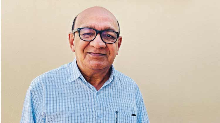 ചാച്ച മടങ്ങുന്നു, ചാരിതാർഥ്യത്തോടെ