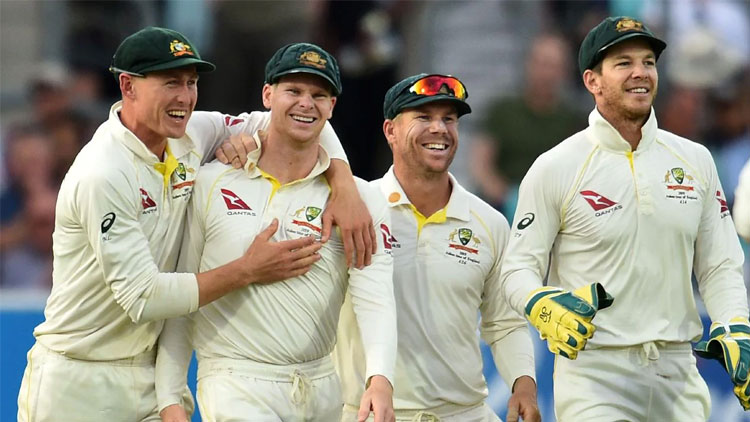 ടെ​സ്​​റ്റി​ലും ട്വ​ൻ​റി20​യി​ലും ഓ​സീ​സ്​ ഒ​ന്നാ​മ​ത്​; നാ​ലു വ​ർ​ഷ​ത്തി​നു ശേ​ഷം  ഇ​ന്ത്യ​ക്ക്​ റാ​ങ്ക്​ ന​ഷ്​​ടം