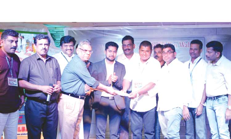 ആബിദ് വഴിക്കടവിനെ ആദരിച്ചു