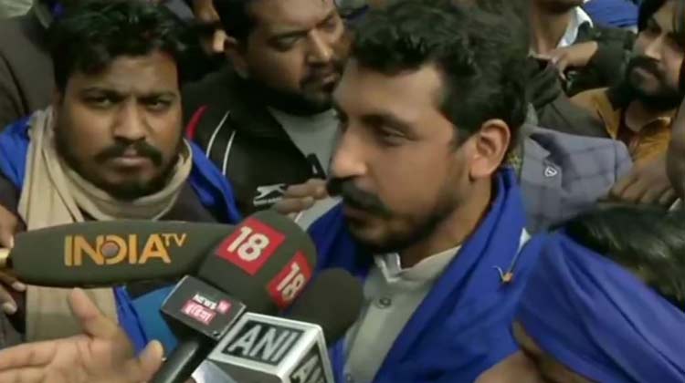 ചന്ദ്രശേഖർ ആസാദ്​  വീണ്ടും ജമാ മസ്​ജിദിൽ