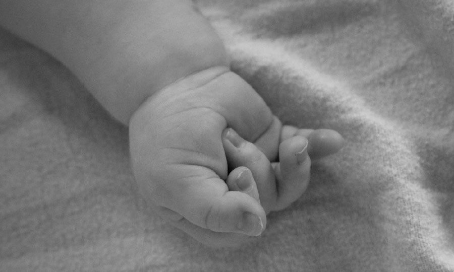 തിരൂരിലെ കുട്ടികളുടെ മരണം: ദുരൂഹത നീങ്ങുമെന്ന വിശ്വാസത്തിൽ ബന്ധുക്കളും നാട്ടുകാരും