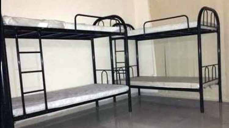 കി​ട​പ്പാ​ടം ന​ഷ്​​ട​മാ​യ  സ​ങ്ക​ട​ത്തി​ൽ മ​ല​യാ​ളി​ക​ൾ