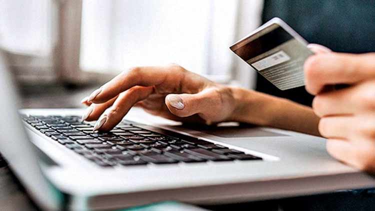 സൈബർ തട്ടിപ്പ്: ബാങ്ക് ഇടപാടിന് കോവിഡ് കാലത്തും വേണം ജാഗ്രത സൈബർ തട്ടിപ്പ്: ബാങ്ക് ഇടപാടിന് കോവിഡ് കാലത്തും വേണം ജാഗ്രത