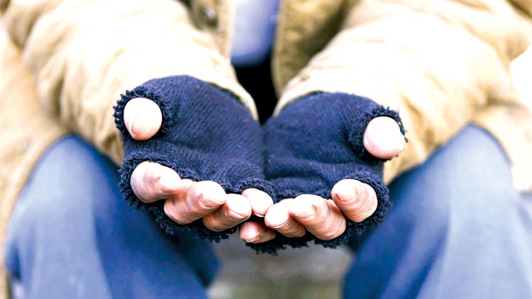 കു​ഞ്ഞു​ങ്ങ​ളു​ടെ പ​ട​മി​ട്ട്​  പ​ണം സ്വ​രൂ​പി​ച്ച യൂ​റോ​പ്യ​ൻ  യു​വ​തി പി​ടി​യി​ൽ