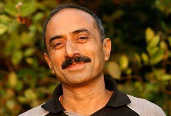 ഗുജറാത്ത് ഐ.പി.എസ് ഓഫീസര്‍ സഞ്ജീവ് ഭട്ടിനെ സര്‍വീസില്‍ നിന്ന് പിരിച്ചുവിട്ടു