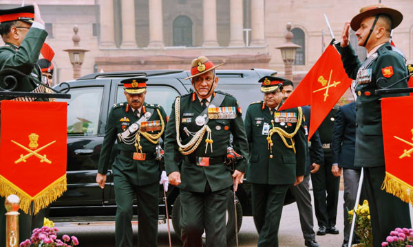 ഞങ്ങൾ രാഷ്ട്രീയത്തിൽ നിന്ന് വളരെ അകലെയാണ് -ജനറൽ റാവത്ത്