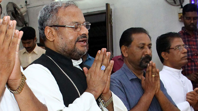 ഫ്രാങ്കോ മുളയ്ക്ക​ൽ കോടതിയിലെത്തി;​ ജാമ്യം നീട്ടി