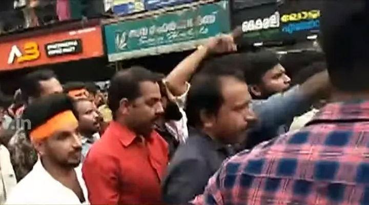 ഗുജറാത്ത് ആവര്‍ത്തിക്കുമെന്ന് ബി.ജെ.പി മുദ്രാവാക്യം; പൊലീസ് കേസെടുത്തു