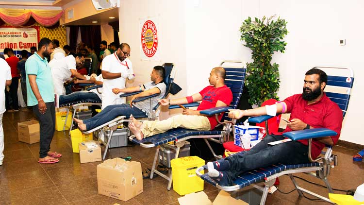 ​വ്ര​ത​വി​ശു​ദ്ധി​യു​ടെ നി​റ​വി​ൽ  പ്ര​വാ​സി​ക​ളു​ടെ ര​ക്ത​ദാ​നം