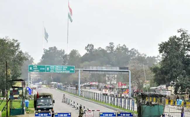 ഇന്ത്യയിൽ കുടുങ്ങിയ പാക്​പൗരൻമാരെ മേയ്​ അഞ്ചിന്​ തിരിച്ചയക്കും