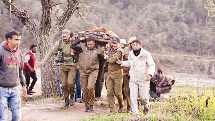 സംഘർഷപ്പുകയടങ്ങുന്നതും കാത്ത്​ അതിർത്തിഗ്രാമങ്ങൾ