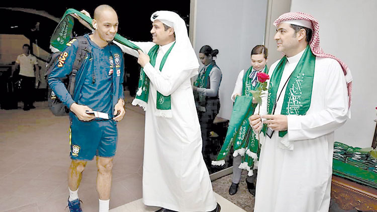 സൂ​പ്പ​ര്‍ ക്ലാ​സി​ക്കോ ഇന്ന്​: ബ്രസീൽ, അർജൻറീന ടീ​മു​ക​ൾ റി​യാ​ദി​ലെ​ത്തി