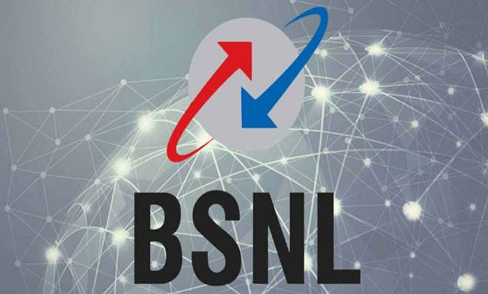 മുൾമുനയിൽ ടെലികോം മേഖല