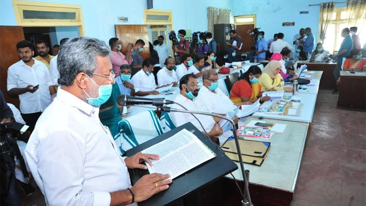 കണ്ണൂർ കോർപ്പറേഷൻ ബജറ്റവതരണം പ്രതിപക്ഷം ബഹിഷ്കരിച്ചു