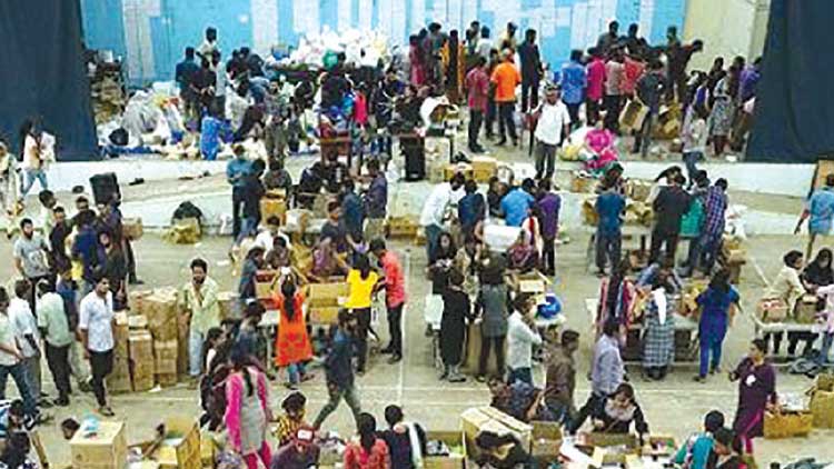 കേരളത്തിനു മേൽ ദുസ്സഹമായ ഭാരം കേരളത്തിനു മേൽ ദുസ്സഹമായ ഭാരം