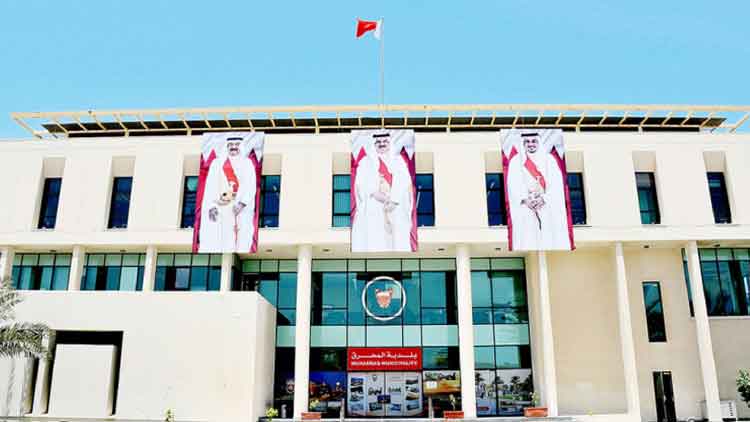 മു​ഹ​റ​ഖ്​ മു​നി​സി​പ്പാ​ലി​റ്റി പ്ര​ധാ​ന കെ​ട്ടി​ടം ജൂ​ലൈ 23 വ​രെ അ​ട​ച്ചി​ടും