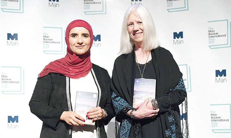 അ​റ​ബ്​ സാ​ഹി​ത്യ​ത്തി​നു​ള്ള അം​ഗീ​കാ​ര​മാ​യി ബു​ക്ക​ർ ഒ​മാ​നി​ലേ​ക്ക്​