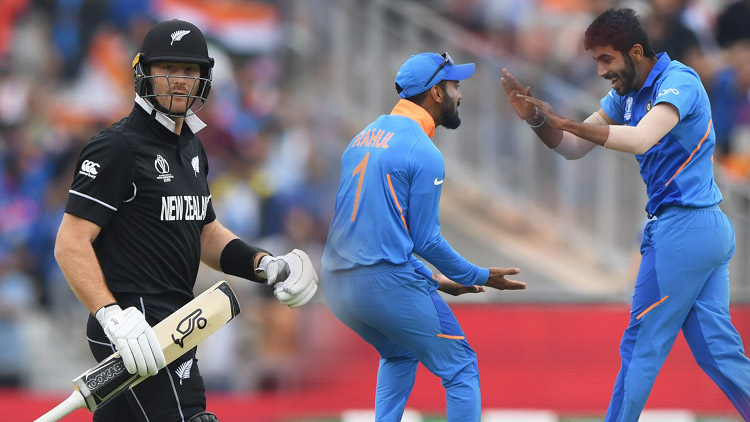 ആശങ്കിച്ച പോലെ മഴയെത്തി, അഞ്ച്​ വിക്കറ്റ്​ വീണ ന്യുസിലാൻഡ്​ 200 കടന്നു