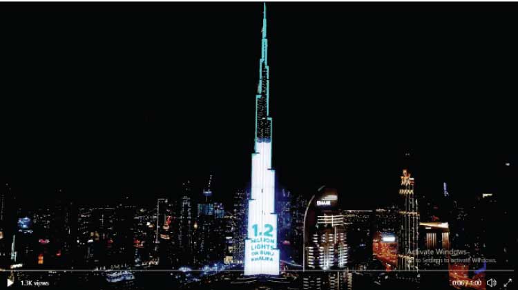 ഒാ​രോ വി​ള​ക്കും ഭ​ക്ഷ​ണ​പ്പൊ​തി​യാ​ണ് : േലാകത്തിലെ ഏറ്റവും വലിയ സംഭാവനപ്പെട്ടിയായി ബുർജ്​ ഖലീഫ