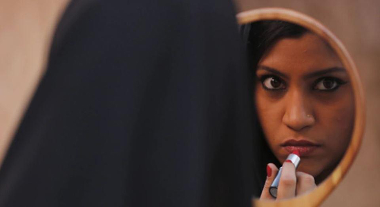 konkana sen in lipstick under my burkha