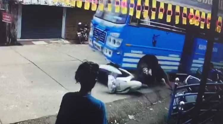 bus-accident-160919.jpg