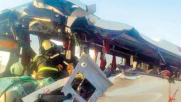 മ​രി​ച്ച​വ​രു​ടെ ബ​ന്ധു​ക്ക​ൾ​ക്ക്​  ന​ഷ്​​ട​പ​രി​ഹാ​ര​ത്തി​ന്​ അ​ർ​ഹ​ത