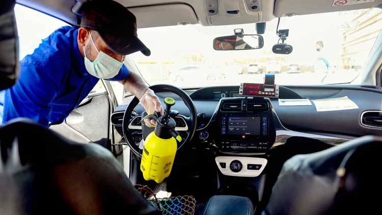 ടാക്സി ഡ്രൈവര്‍മാർ മാസ്​ക്​ ധരിക്കണം, വാഹനം അണുവിമുക്​തമാക്കണം