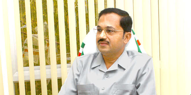 ഇന്‍റര്‍വ്യൂ ക്രമക്കേട് കാലിക്കറ്റ് വി.സി ഗവര്‍ണറുമായി കൂടിക്കാഴ്ച നടത്തി