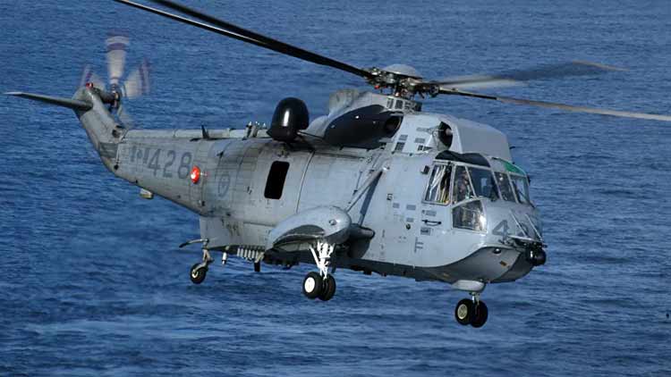 canadian-naval-copter