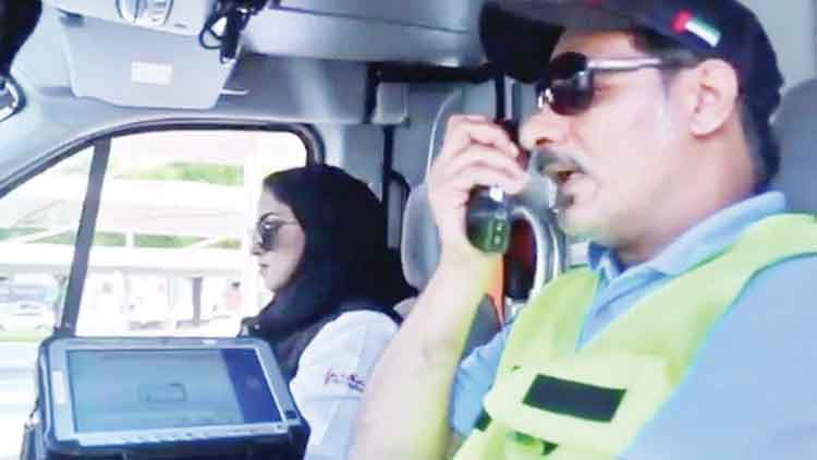 അടിയന്തര വാഹനങ്ങൾക്ക്​ സുഗമ മാർഗമൊരുക്കാൻ കാർ റേഡിയോ സന്ദേശം