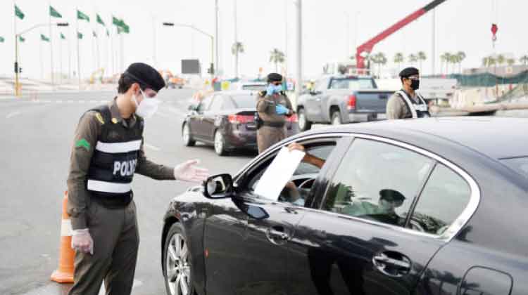 കർഫ്യൂ നിയന്ത്രണത്തിലമർന്ന് ജിദ്ദ നഗരം കർഫ്യൂ നിയന്ത്രണത്തിലമർന്ന് ജിദ്ദ നഗരം