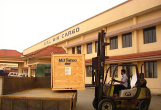 പ്രവാസികളുടെ കാര്‍ഗോ വൈകുന്നതിനെതിരെ നടപടി എടുക്കുമെന്ന് കേന്ദ്രമന്ത്രിയുടെ ഉറപ്പ്