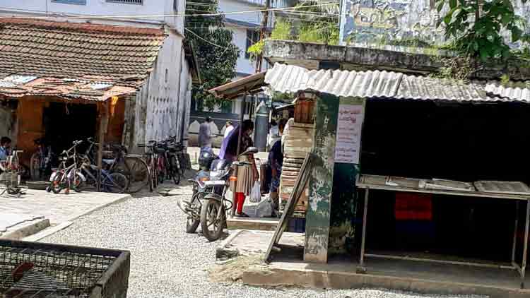 ചന്തിരൂർ മത്സ്യ മാർക്കറ്റ് 16 വരെ അടച്ചു