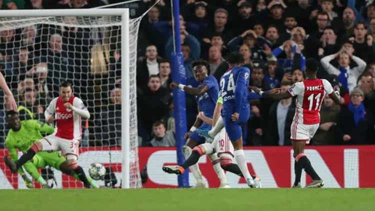 chelsea-vs-ajax-61119.jpg