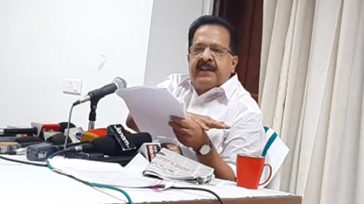 ട്രാന്‍സ്ഗ്രിഡിലെ എസ്റ്റിമേറ്റ്​ തുക വെളിപ്പെടുത്തണം; അഴിമതി സി.ബി.​െഎ അന്വേഷിക്കണ​ം -ചെന്നിത്തല