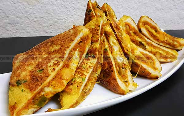 chicken-cheese-bread