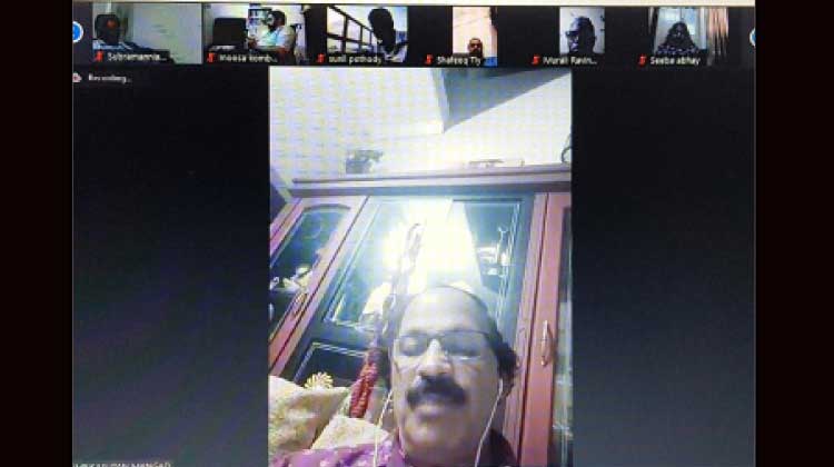 ചി​ല്ല സ​ർ​ഗ​വേ​ദി പ്ര​തി​വാ​ര വെ​ർ​ച്വ​ൽ സം​വാ​ദ​ം ന​ടത്തി