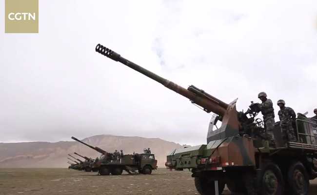 തിബത്തിൽ ചൈനീസ്​ സൈന്യത്തി​െൻറ അഭ്യാസപ്രകടനം