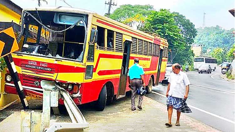 ചാറ്റൽ മഴ, അപകട പരമ്പര