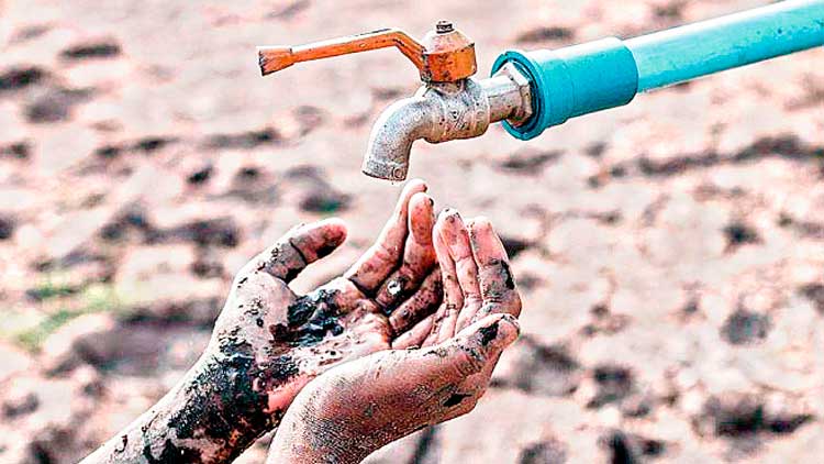 ഒരുതുള്ളിയില്ല... കുടിക്കാൻ