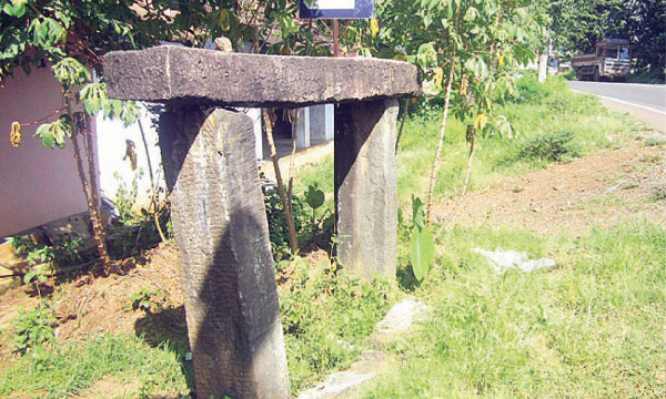 നൂറ്റാണ്ട് പഴക്കമുള്ള ചുമടുതാങ്ങി ചരിത്ര സ്മാരകമാവുന്നു