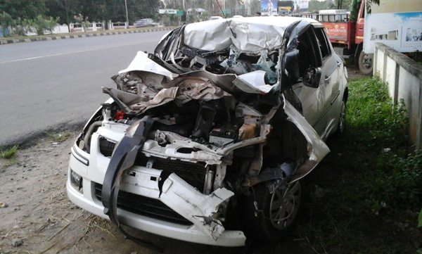 ദേശീയപാതയില്‍ വാഹനാപകടങ്ങളില്‍ ആറുപേര്‍ക്ക് പരിക്ക്; മൂന്നുപേരുടെ നില ഗുരുതരം