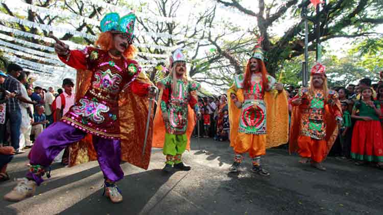 കൊച്ചിൻ കാര്ണിവലിന് തുടക്കം കൊച്ചിൻ കാര്ണിവലിന് തുടക്കം